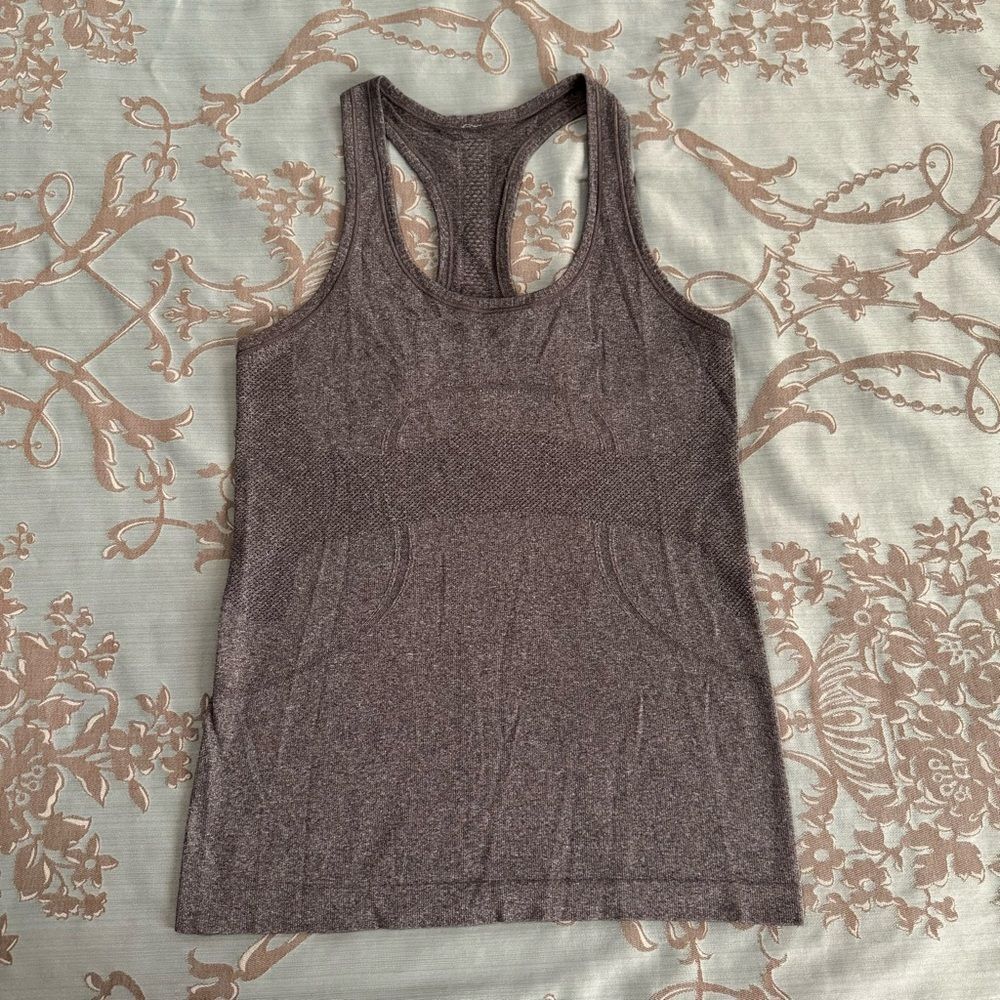 Lululemon Swiftly Tech Racerback Gray Athletic Tank Top Women Size 6